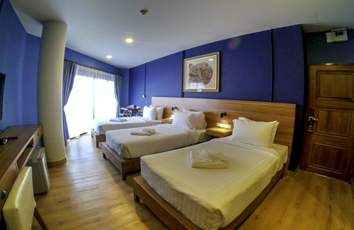 San Chao Pho Suea Hotel | Siri Oriental Bangkok Hotel