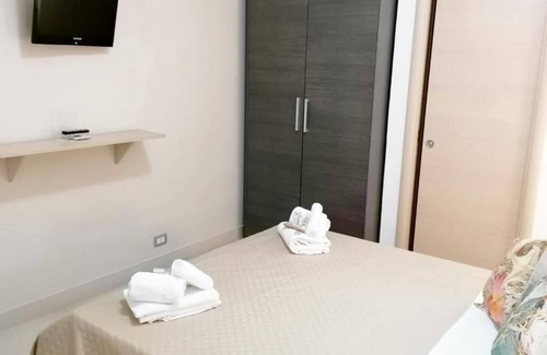 Villagonia Bed & Breakfast | Sirina House