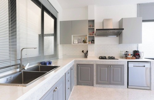Wichit House | Sirinary Villa Amazing Sea View!