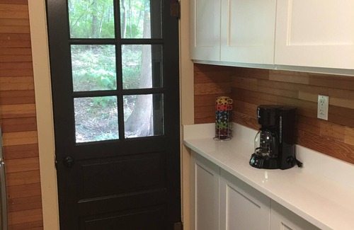 Sister Bay Cottage | Sister Bay Lake view Dog Friendly Grill Bikes Fire Pit New piers & boat slips