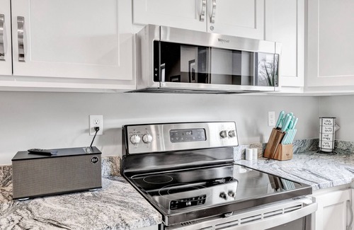 Sister Bay Condo | Sister Bay Serenity-Luxurious downtown condo!