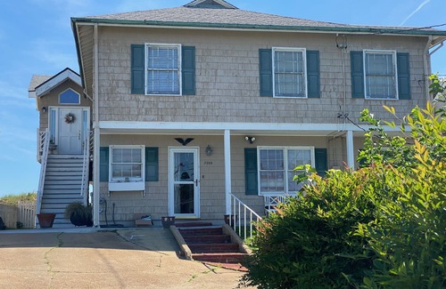 Cottage Line House | "Sisters Beach House" On the Chesapeake!