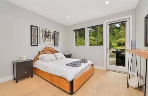 Victoria House | Sit back and relax nestled in nature
