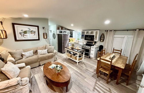 Myrtle Beach Cottage | site Y05, Best 2 bedroom in Ocean Lakes! Golf cart included!