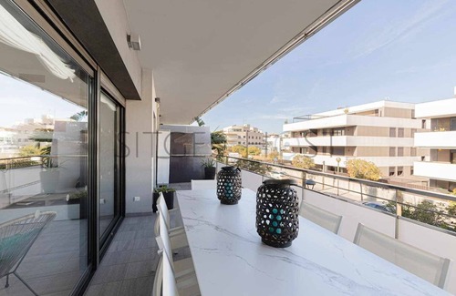 Sitges Apartment | Sitges PORT - With pool, 5 mins to beach