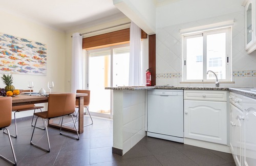 Telheiro Apartment | Sitio da Ponte Family Apartment (sleeps4)