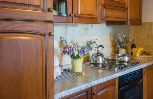 Bivio Lugnano House | Situated on a panoramic hill, this inviting stone house welcomes you in Lugnano.