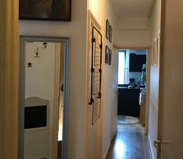 Amsterdam City Centre Apartment | Six