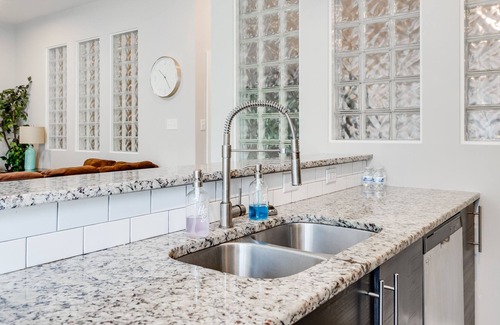 Fan District Apartment | Size-able 2bd/2bth w/ FREE parking on site in Carytown