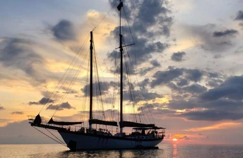 Mai Khao Boat Rental | Sjostrom
