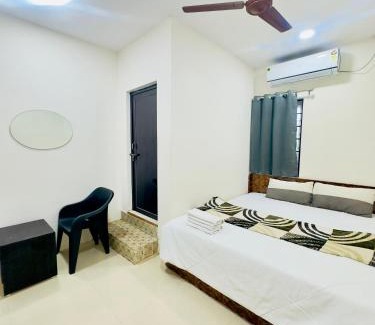 Visakhapatnam Hotel | Sketch Family Restaurant & Rooms