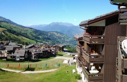 Les Avanchers-Valmorel Apartment | Ski as you like