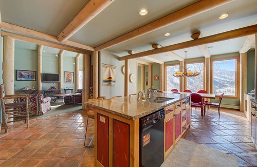 Salt Lake Mountain Resorts House | Ski Country's Rare Gem