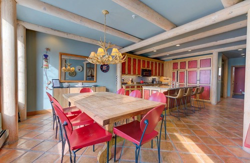 Salt Lake Mountain Resorts House | Ski Country's Rare Gem