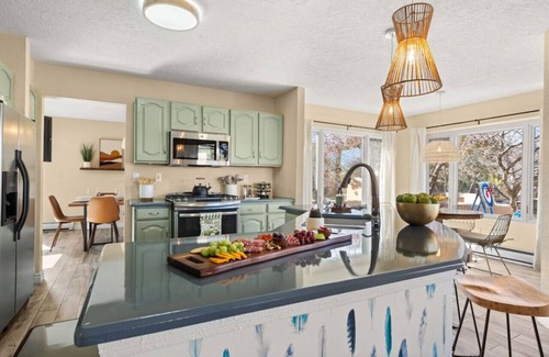 Santa Fe House | Ski Discounts! Family Oasis w/Pool, Hot Tub, Games, Sunsets