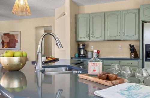 Santa Fe House | Ski Discounts! Family Oasis w/Pool, Hot Tub, Games, Sunsets