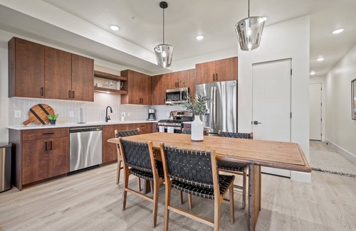Wolf Creek Condo | Ski & Greens Haven Pt A107|Mtn Views |Golf |Firepit