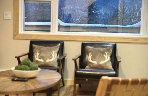 Stockbridge House | Ski home Mountain Views near Killington/Woodstock