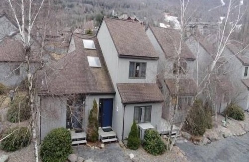 Windham House | Ski house just steps from slopes with indoor pool