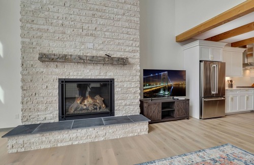 Boyne City House | Ski In/Out Access | Pet Friendly | Sleeps 18 | Hot Tub | Golf Course view