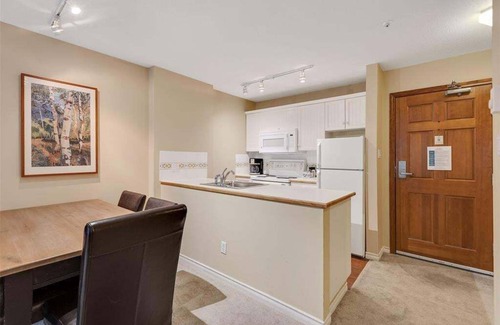 Upper Village Condo | Ski-in/out apartment | Complex pool, hot tub & gym