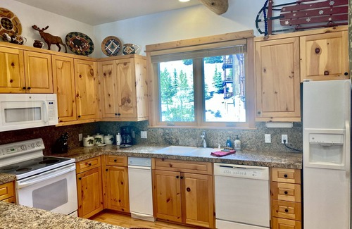 Big Sky Condo | Ski In/Out LoneMooseMeadows Condo