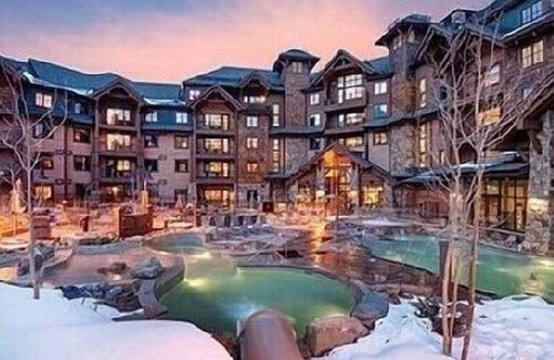 Breckenridge House | Ski-In/Ski-Out - 1 Bedroom Feb 24th - Mar 2nd 2024