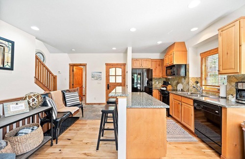 Tamarack Resort House | Ski-In Ski-Out | 2B With Bonus Space