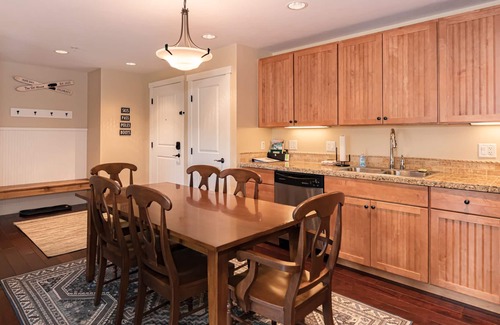 Silvercreek Condo | Ski in/Ski Out 2bed/2bath Mountainside Escape