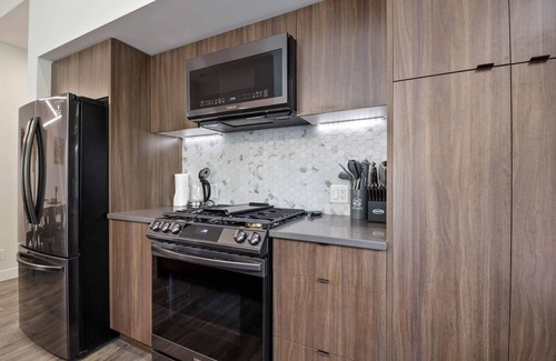 Sun Peaks Condo | Ski In /Ski Out, 3 Bed 2 Bath Condo w/Hot Tub