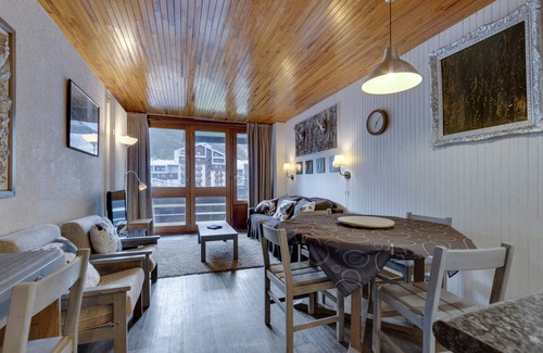 Val Claret Apartment | Ski-in/ski-out apartment, Val Claret center, 4 people, linen & cleaning included