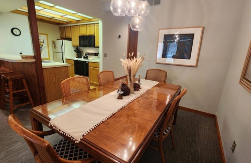 Harbor Springs Condo | Ski-in, Ski-out Condo at Nub's Nob Ski Resort near Harbor Springs & Petoskey