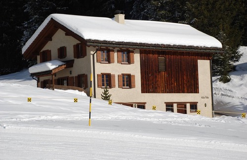 Vaz-Obervaz Ski Chalet | Ski-in & Ski-out Alpine Hut-Maizäss Acla Pala Lenzerheide