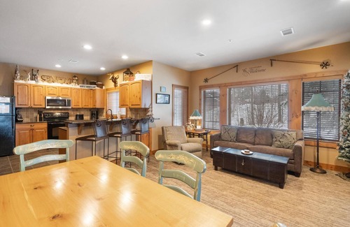 Boyne Falls Condo | Ski-In/Ski-Out Creekside Condo with Private Hot Tub at Boyne Mountain