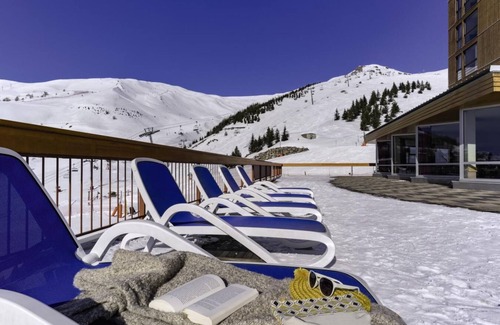 Orcieres-Merlette Apartment | Ski-in/ski-out & foot of the slopes, view resort, tv, ski locker, 25-30m², Orcières Merlette 1850
