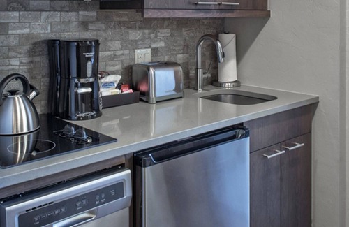 Breckenridge Resort | Ski In/Ski Out from Your Luxury 1-BR Suite
