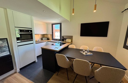 Tignes le Lac Apartment | Ski-in ski-out garage superb Duplex view 8 people bright 3 bedrooms 2 bathrooms