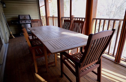 Mont-Tremblant House | SKI IN/SKI OUT - Luxury in the Heart of Tremblant