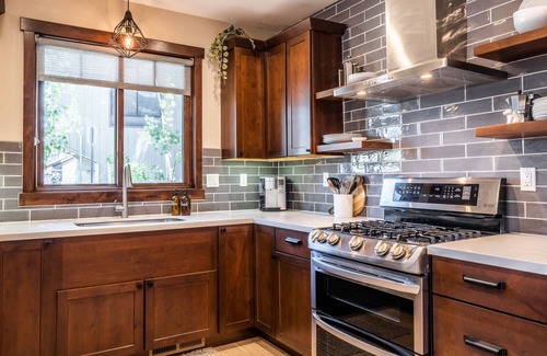 Mammoth Lakes House | Ski-In⛷Ski-Out Luxury CLOUD 9 @ Mountainside Townhomes