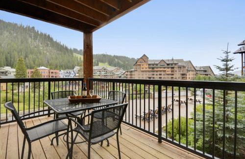 Winter Park House | Ski In Ski Out Luxury Condo 4475 With Huge Hot Tub I Great Views I Best Price I FREE Adventures Daily
