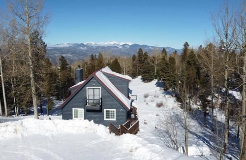 Angel Fire House | Ski-in/Ski-out | Sauna | Hot Tub | Elevation Hideaway