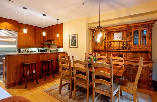 Nordic Estates House | Ski-In/Ski-Out | Spacious 4BR | Private Hot Tub | Double Garage | Managed by Aloha Whistler