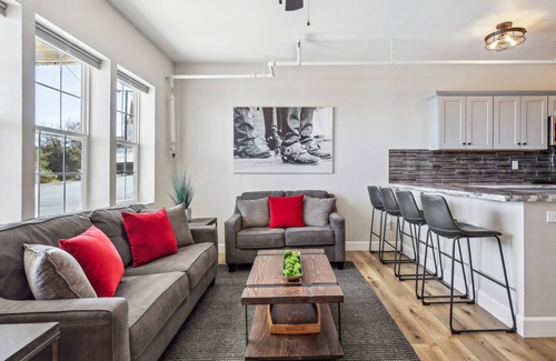 Virginia City Apartment | Ski & Relax: Mtn-View Apt w/Deck in Virginia City