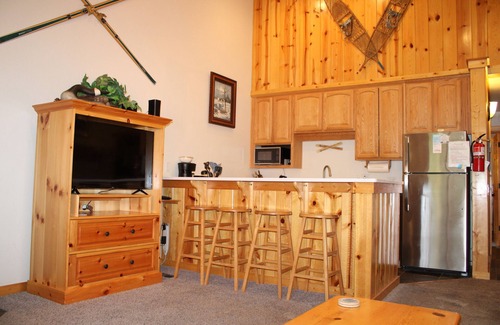Truckee Condo | Ski Trail Condo in Northstar