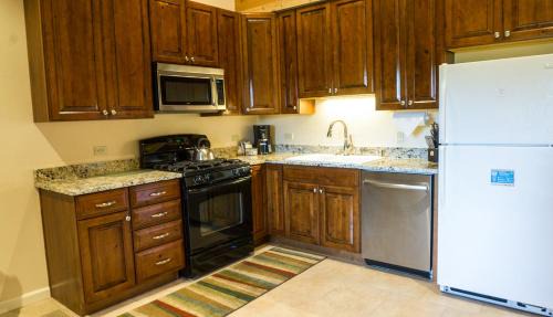 Truckee Hotel | Ski Trails 4024