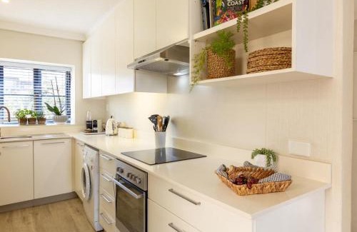 Shaka's Rock Apartment | Skiathos at Beachfront Apartments in Shakas Rock