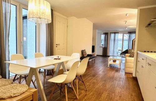 Warnemuende Apartment | Skipperlodge - Versteck am Strom