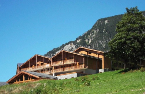 Pralognan-la-Vanoise Condo | Skis aux pieds + Accès Piscine
