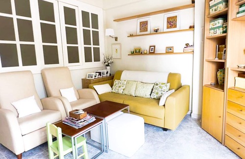Marbella Seafront Promenade Apartment | Skol 123. Great Studio for Holiday Rentals on the Beachfront.