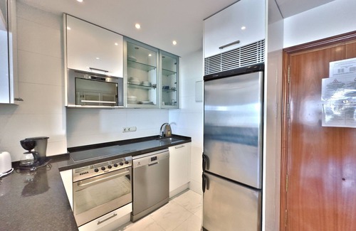 Marbella Seafront Promenade Apartment | Skol 536 - Great One Bed Apartment with Wonderful Sea View.